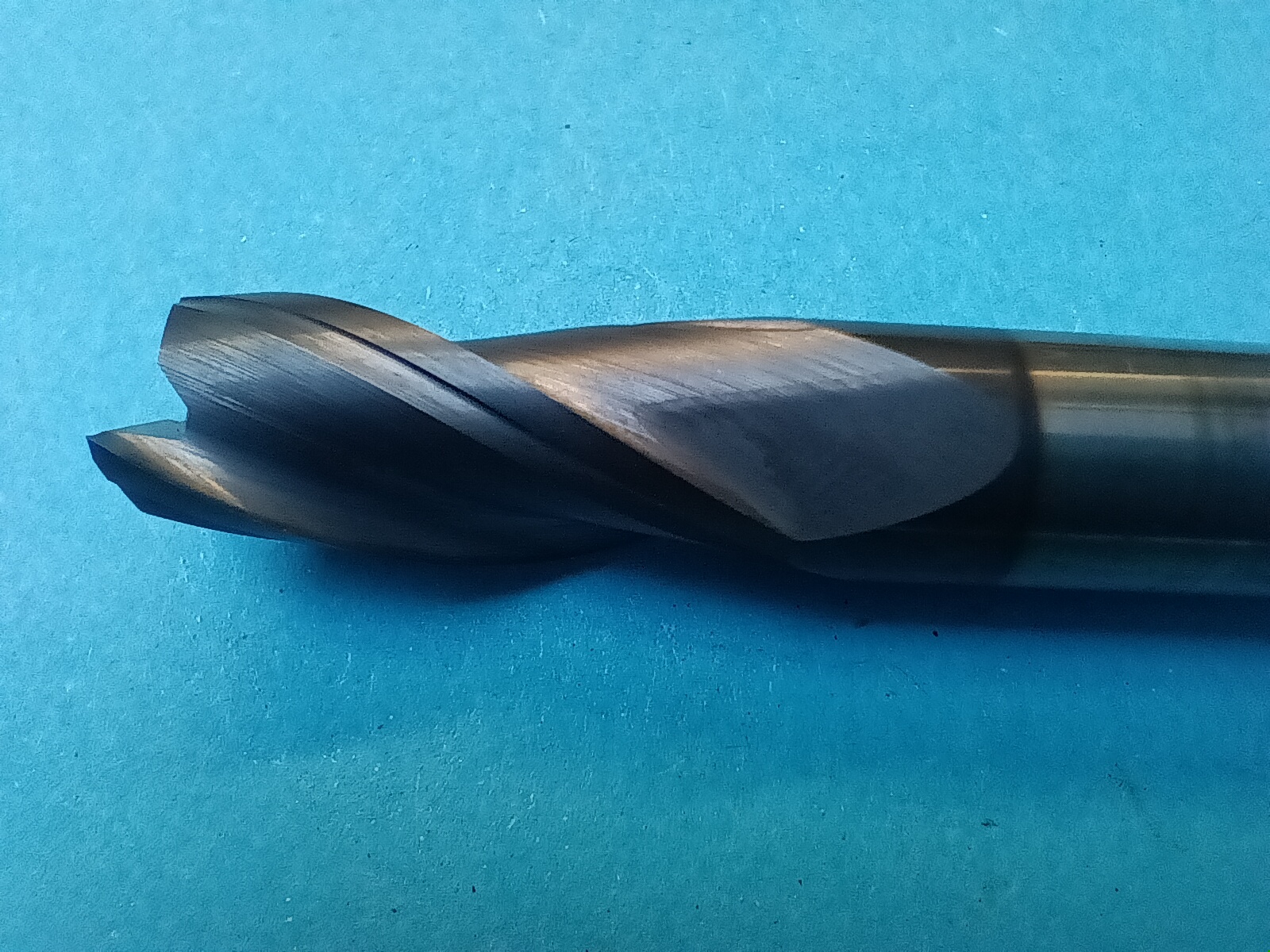 Tvrdokovová fréza stopková K-tools D10 TiAlN 11319 10x19 MG10 - Obrázek 3